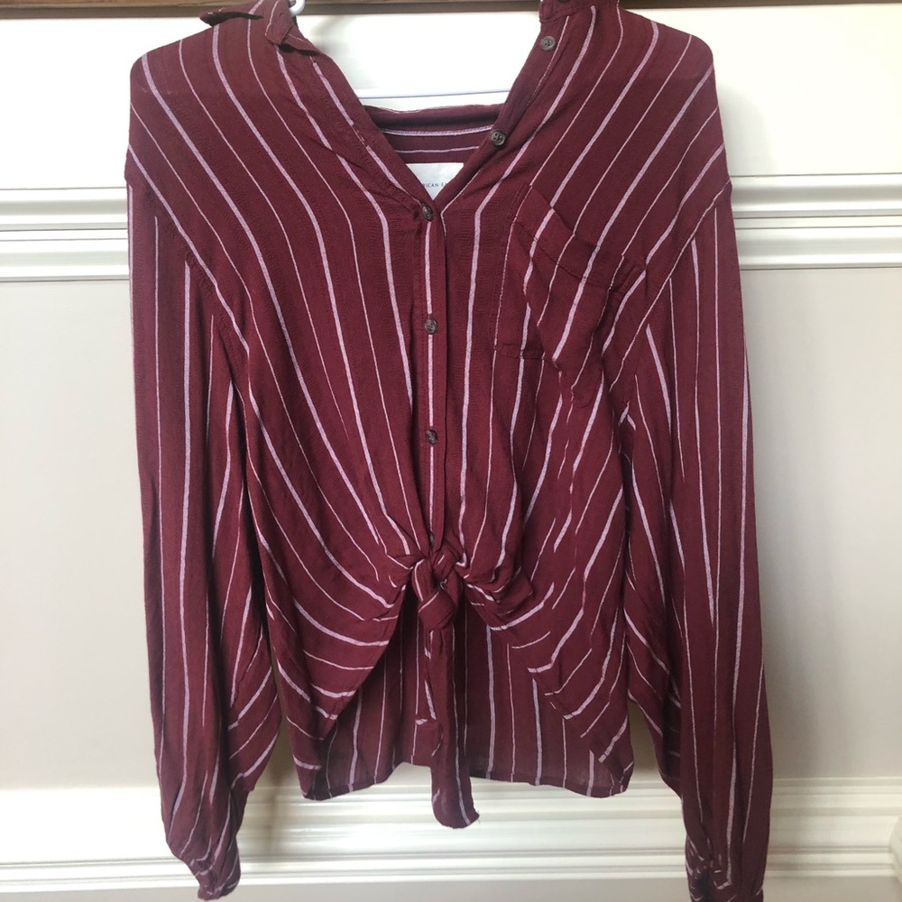 American Eagle button up blouse